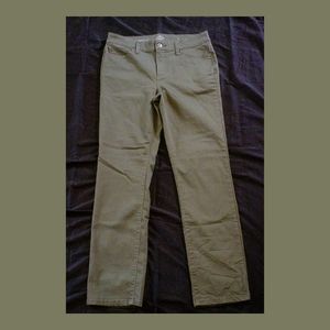 St John's Bay | Straight Leg Jeans | Size 8